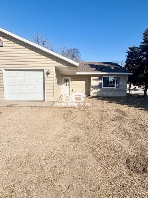 Building Photo - 135 North St W