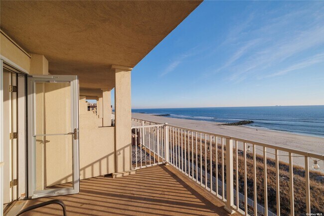 Foto del edificio - 250 Shore Rd