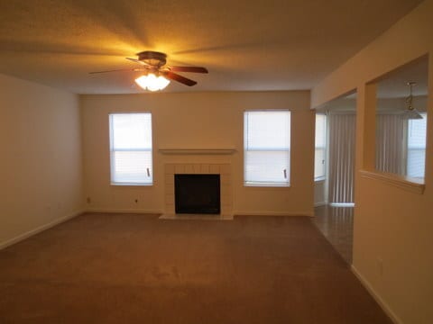 Foto del edificio - 4 BR Greenwood IN