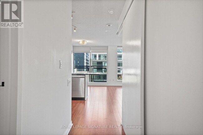 Building Photo - 75-475 Dalhousie St