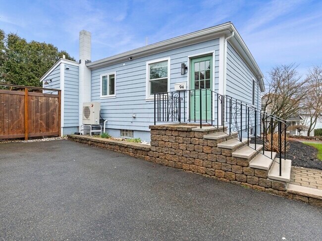 Building Photo - 94 Pitman Rd