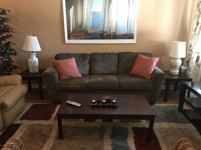 Foto del edificio - 5375 Ortega Farms Blvd