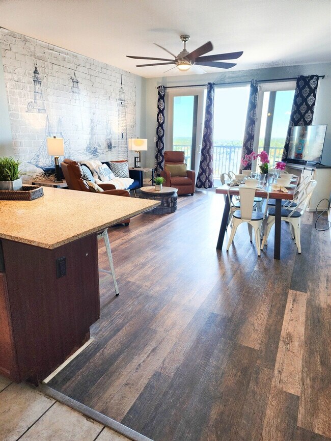 Foto del edificio - 102 Gulfside Ct