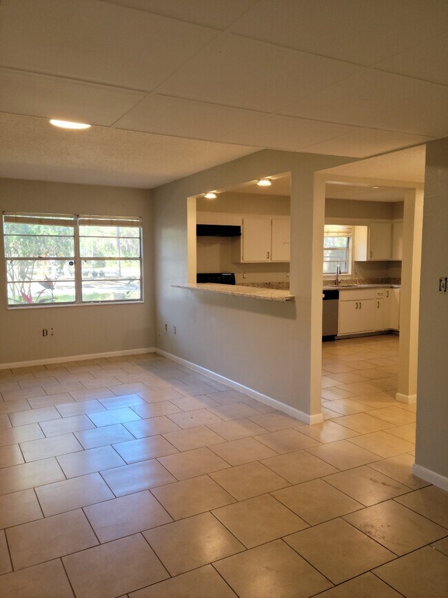 Foto del edificio - 1150 N Clayton St