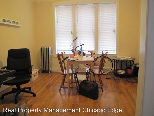Foto del edificio - 7022 N Sheridan Rd