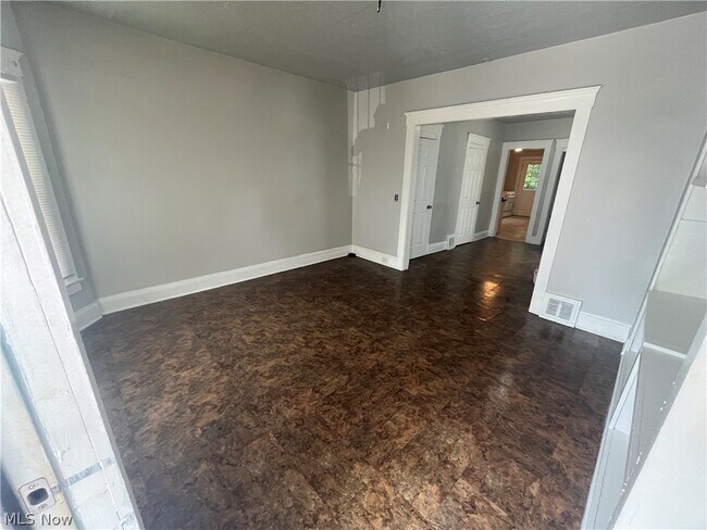 Foto del edificio - 2109 W 93rd St