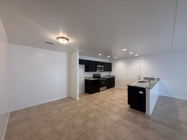 Building Photo - 953 Berk Ave