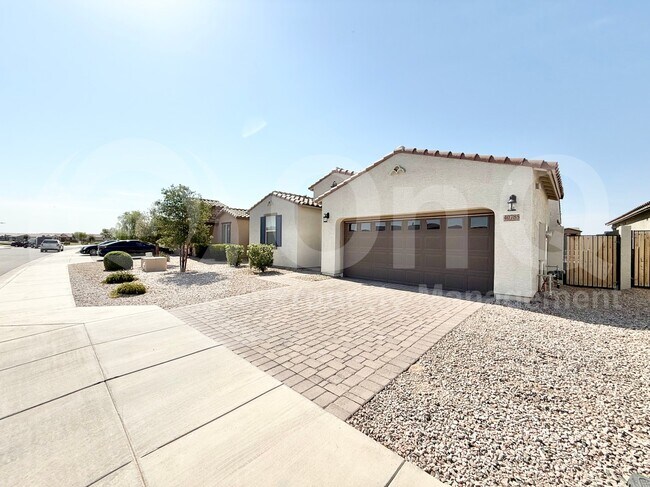 Foto del edificio - 40785 W Agave Rd