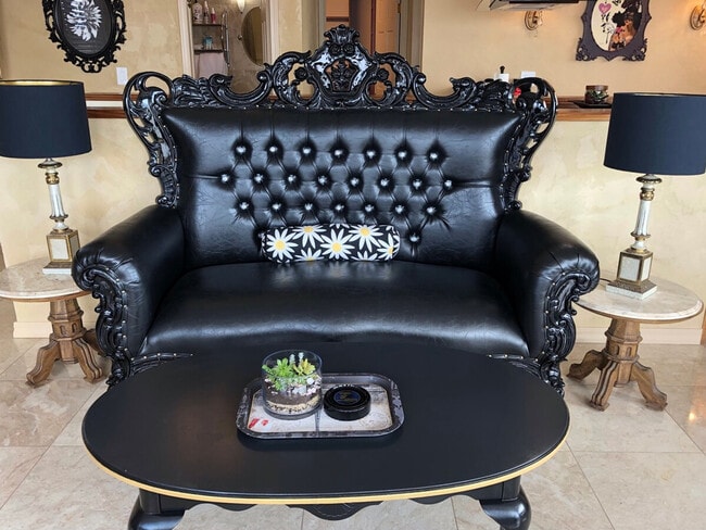 Building Photo - 4030 Beach Dr SW