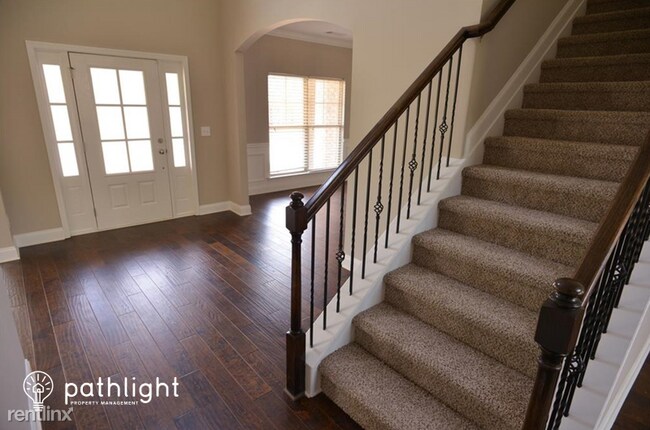 Foto del edificio - 5 br, 4 bath House - 1818 Great Shoals Cir...