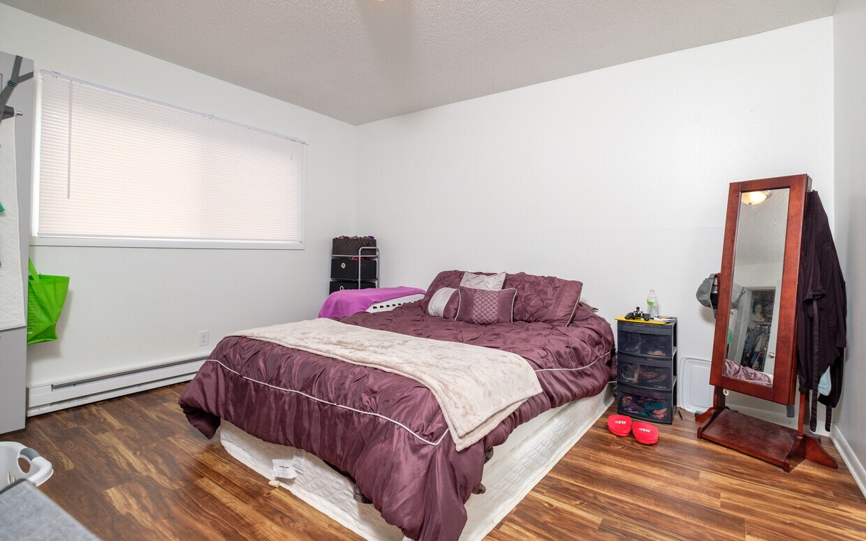 Foto principal - Ballard LLC
