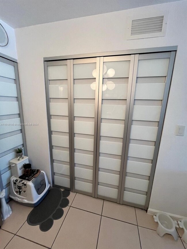 Foto del edificio - 11603 NW 89th St