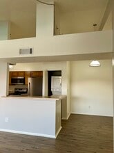 Building Photo - 2194 N Pantano Rd