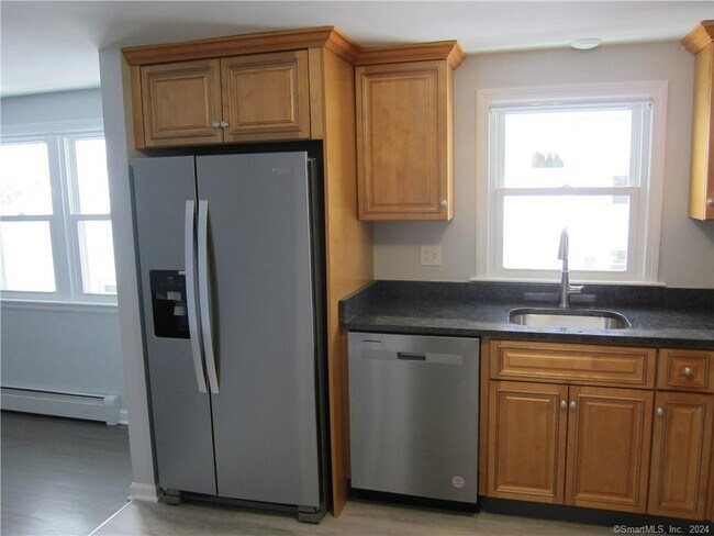 Foto del edificio - 41 Diane Terrace