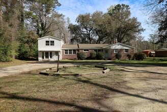 Building Photo - 1190 Blue Creek Rd