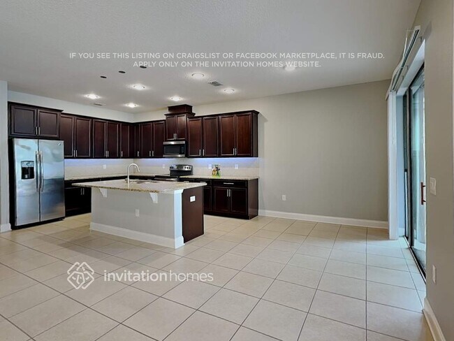 Building Photo - 5159 Ravena Ave E
