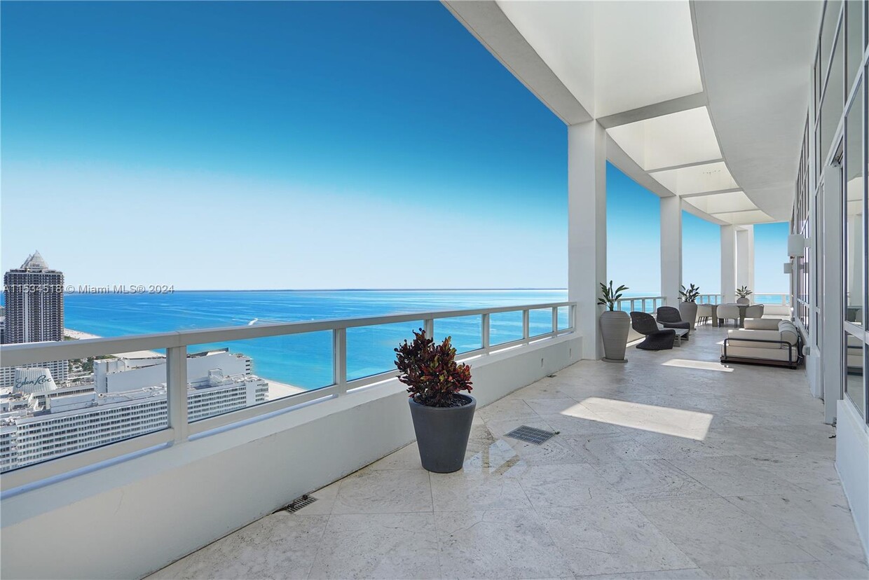 Foto principal - 4401 Collins Ave