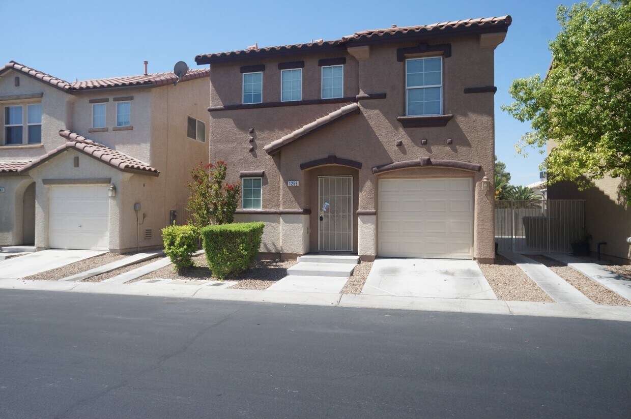1259 S Sweet Orange St, Las Vegas, NV 89142 House for Rent in Las