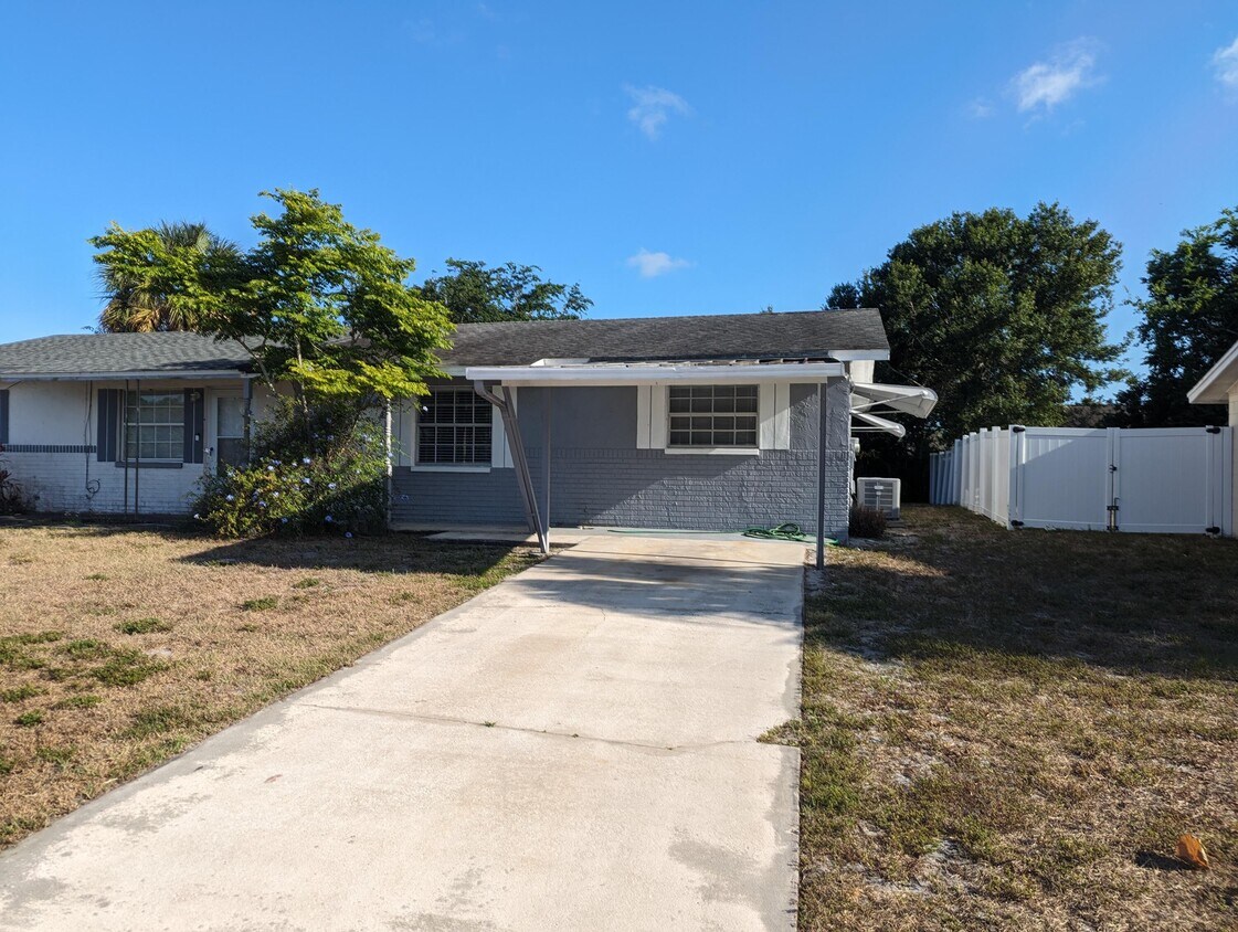 2443 Mercury Dr, Cocoa, FL 32926 Townhome Rentals in Cocoa FL