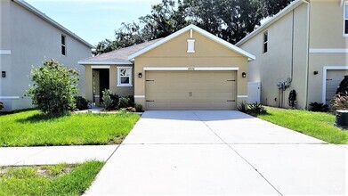 Building Photo - 10920 Carlton Fields Dr