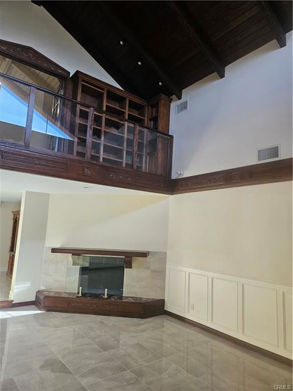 Building Photo - 3918 Bon Homme Rd