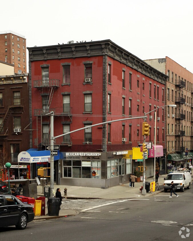 Primary Photo - 1634 Lexington Ave