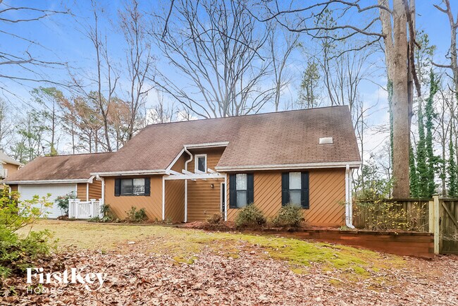 Building Photo - 2845 Forest Wood Dr