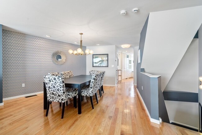 Building Photo - 35 Constellation Wharf