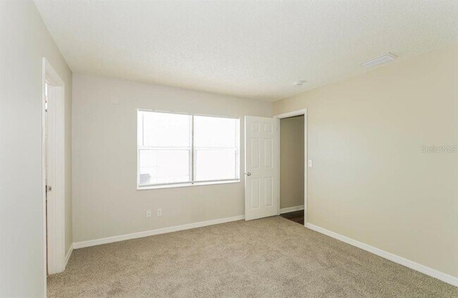 Foto del edificio - 10536 Chadbourne Dr