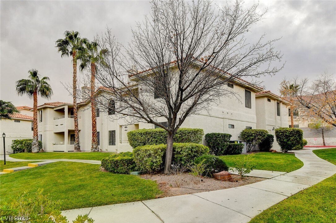2623 S Durango Dr Unit 101, Las Vegas, NV 89117 Condo for Rent in Las
