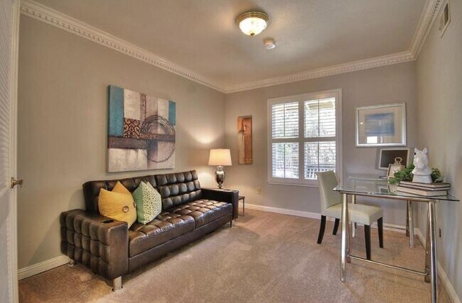 Foto del edificio - 560 Seahorse Ln