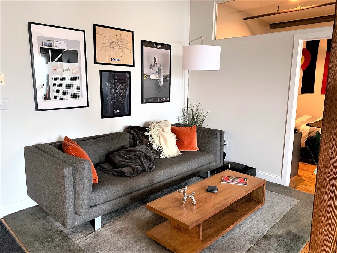 Foto principal - 244 Brighton Ave