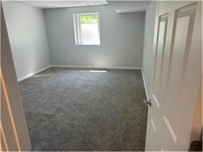 Foto del edificio - 468 Thomas Ave W