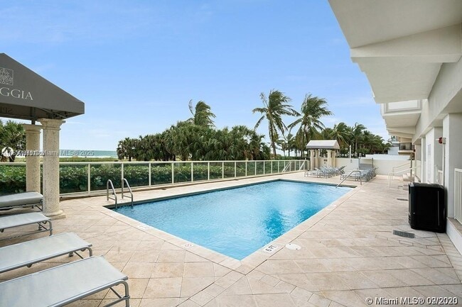 Building Photo - 9499 Collins Ave