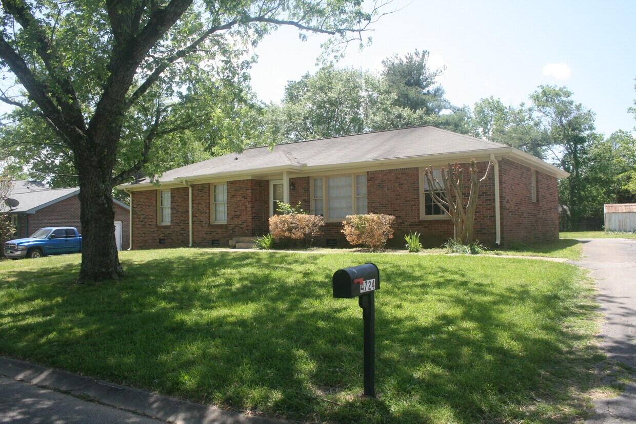 4724 Kalamath Dr, Nashville, TN 37138 House Rental in Nashville, TN