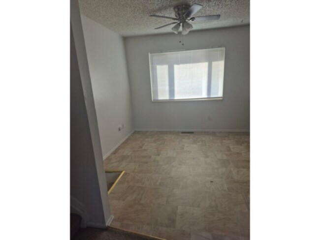 Foto del edificio - Single Family Home