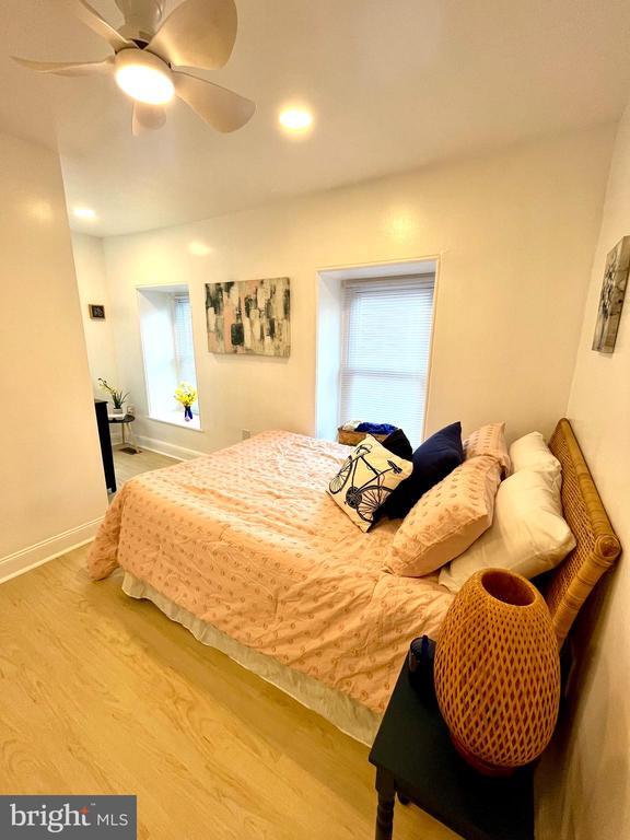 Building Photo - 42 E Haines St