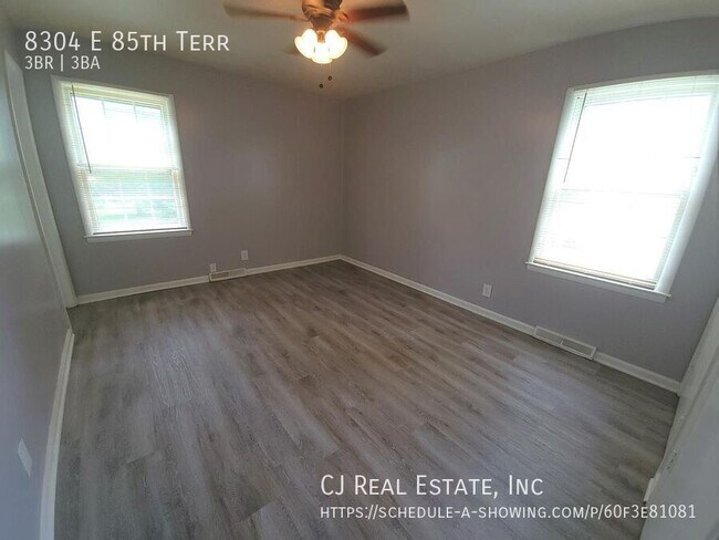 Foto del edificio - 8304 E 85th Terrace