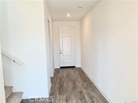 Foto del edificio - 45027 Starina St