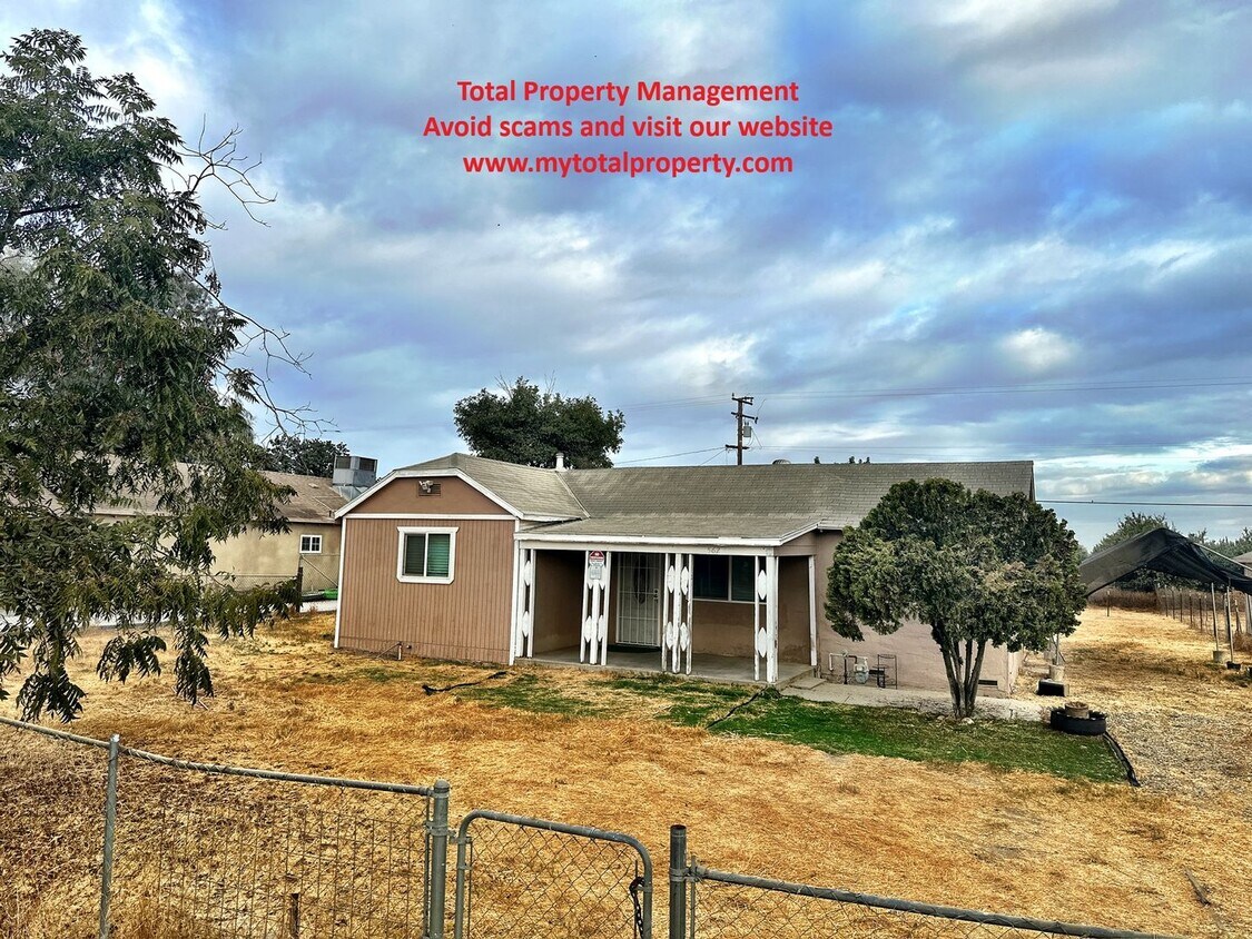 Foto principal - 562 W Matheny Ave