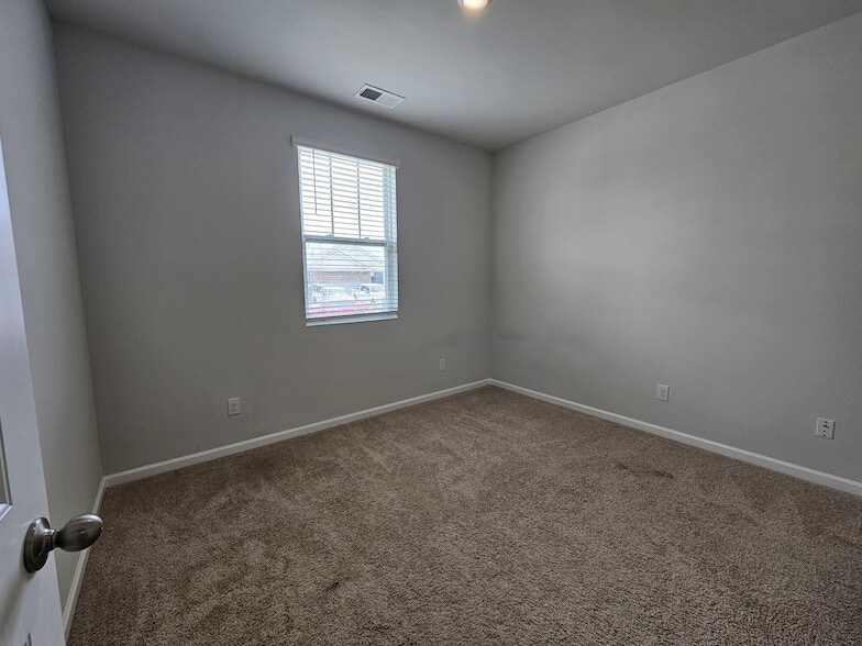 Foto del edificio - 2244 Carefree Ln