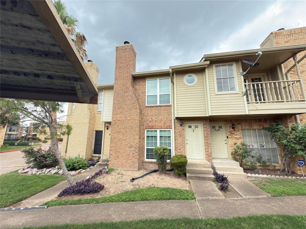 Foto principal - 3600 Jeanetta St