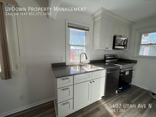 Building Photo - 5407 Utah Ave N