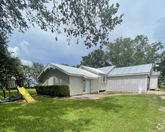 Apartments under 2,000 in Lake Arthur LA 1 Rentals