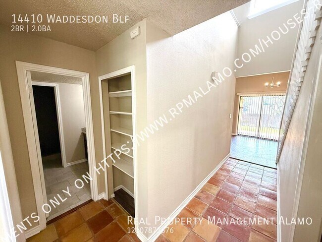 Foto del edificio - 14410 Waddesdon Blf