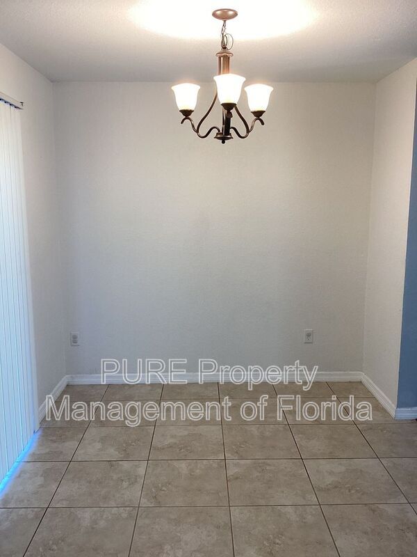 Foto del edificio - 202 Oak Ln Rd
