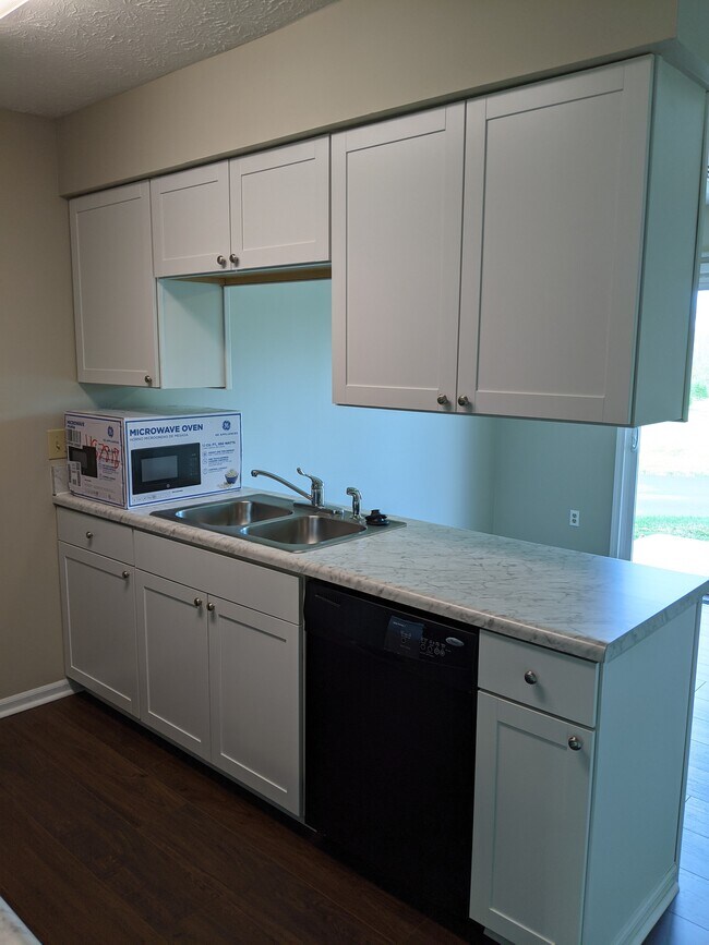 Building Photo - 9610 Sage Meadow Ct