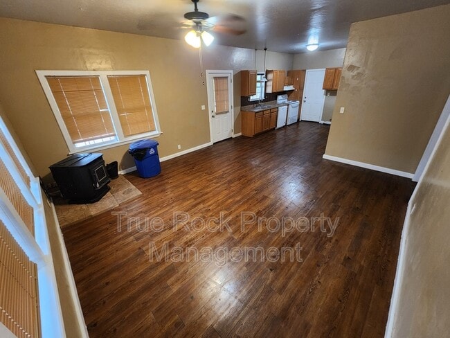 Building Photo - 24152 SH 1W