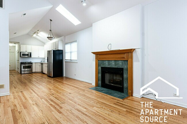 Foto del edificio - 2901 N Hoyne Ave