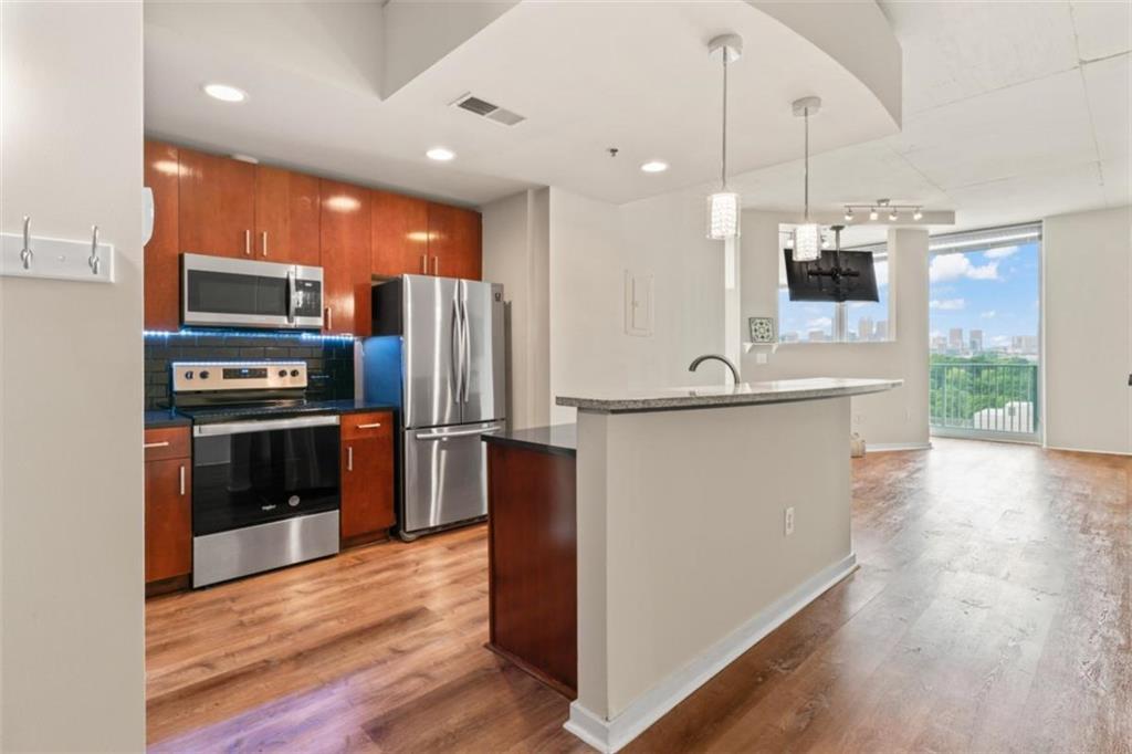 Foto principal - 361 17th St